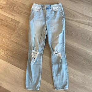Good American Good Waist Cropped Jeans